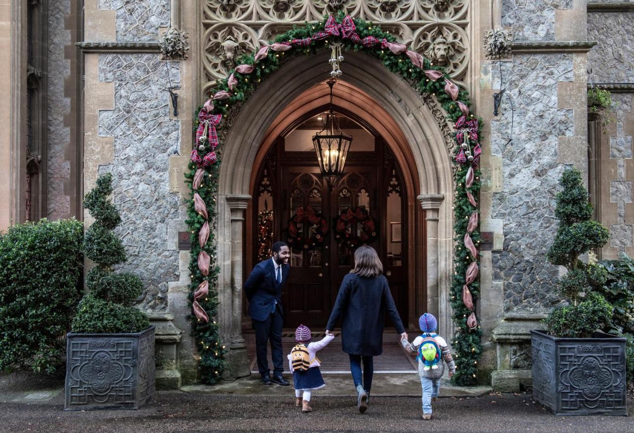Nutfield Priory Hotel & Spa Редхил Екстериор снимка