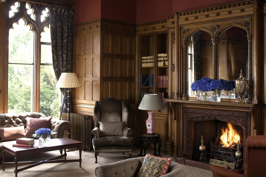 Nutfield Priory Hotel & Spa Редхил Интериор снимка